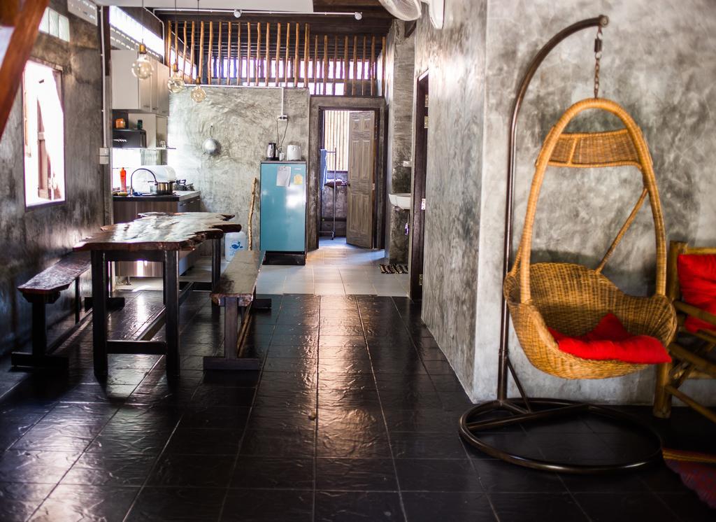 Sweet Life Guesthouse Koh Lanta Exterior photo