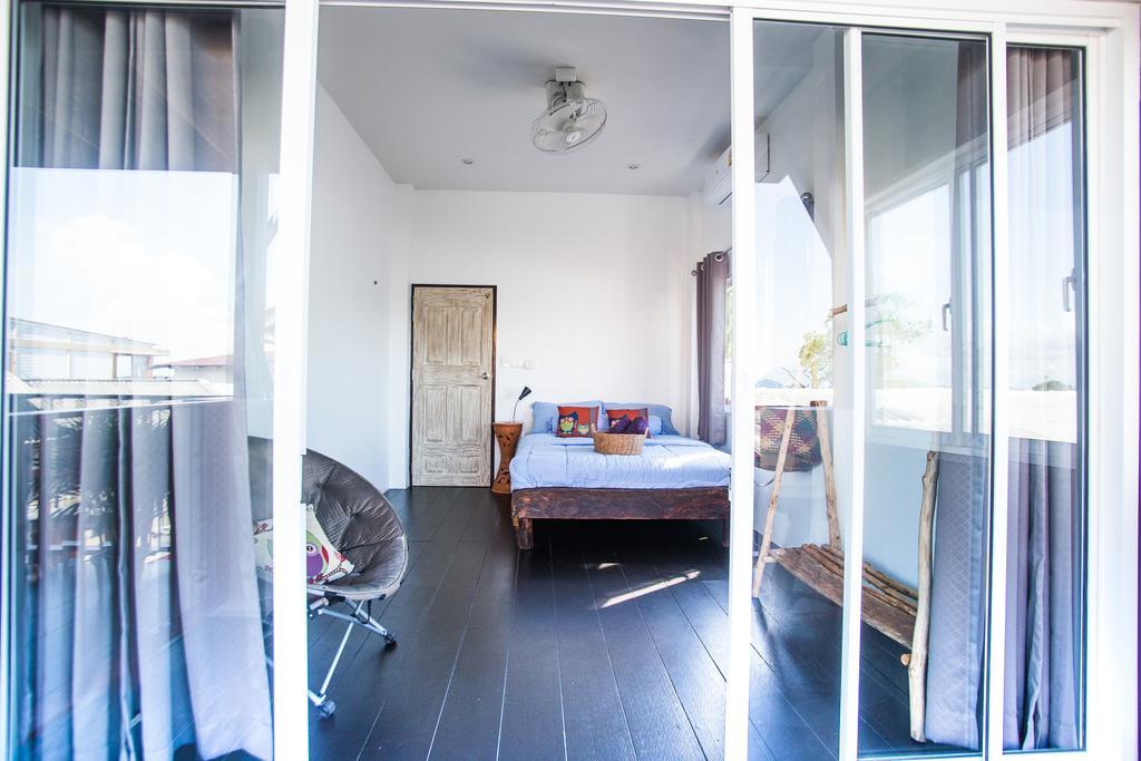 Sweet Life Guesthouse Koh Lanta Exterior photo