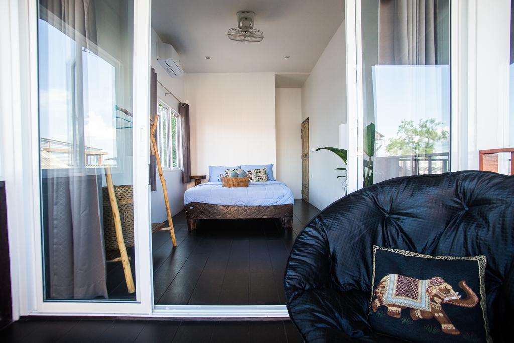 Sweet Life Guesthouse Koh Lanta Exterior photo