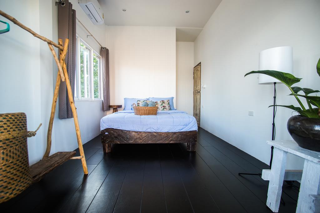 Sweet Life Guesthouse Koh Lanta Exterior photo