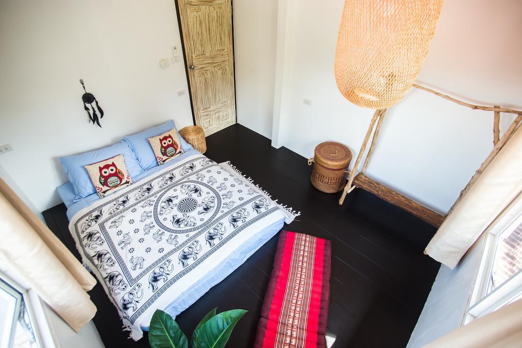 Sweet Life Guesthouse Koh Lanta Exterior photo