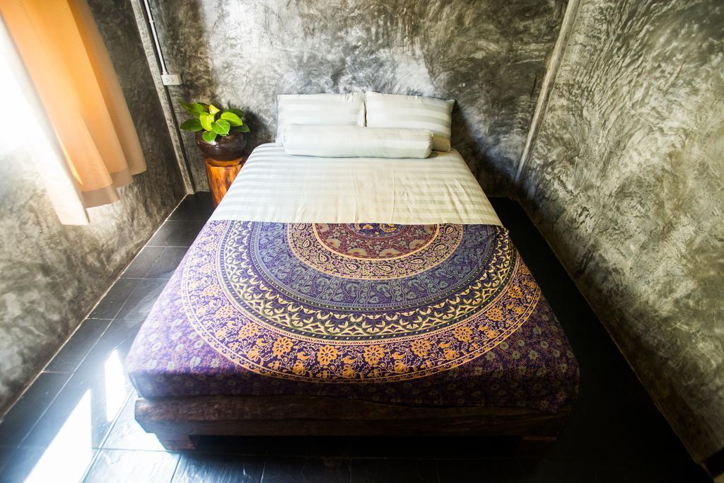 Sweet Life Guesthouse Koh Lanta Exterior photo