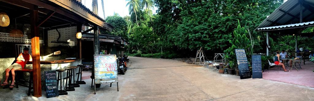 Sweet Life Guesthouse Koh Lanta Exterior photo
