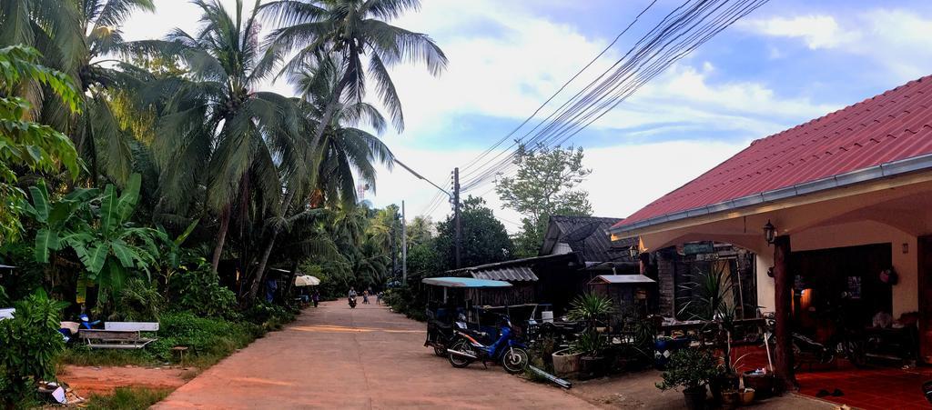 Sweet Life Guesthouse Koh Lanta Exterior photo